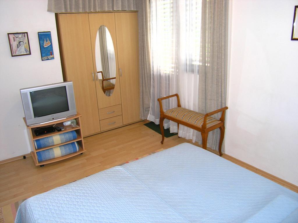Apartmani Plach Krk Town Kültér fotó