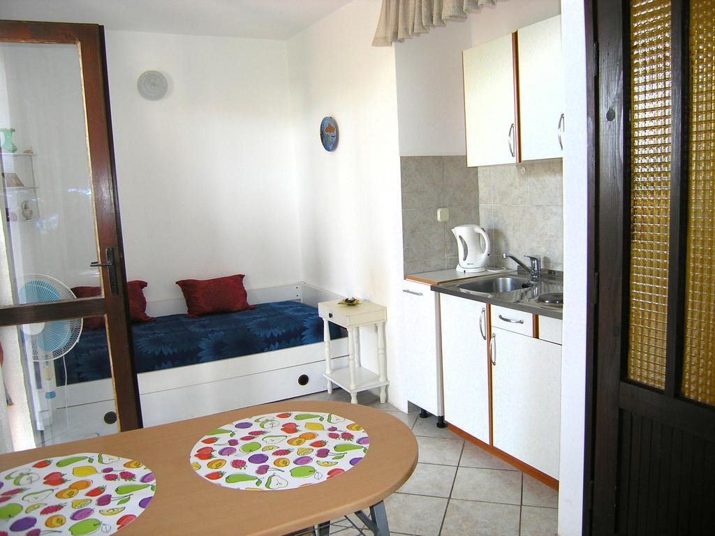 Apartmani Plach Krk Town Kültér fotó