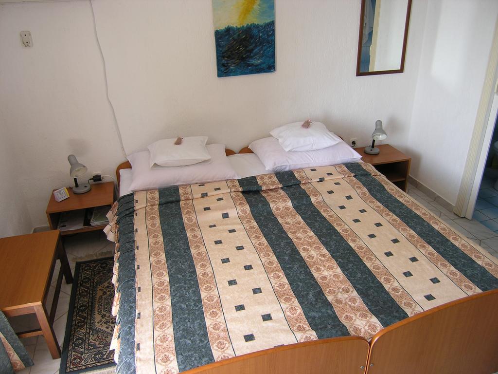 Apartmani Plach Krk Town Kültér fotó